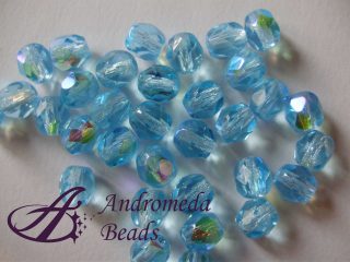 10 Perle 1/2 Cristallo sfaccettate 4mm Aquamarine AB