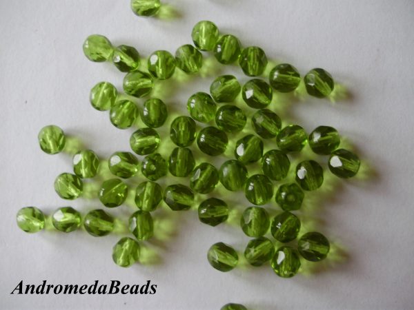 10 Perle 1/2 Cristallo sfaccettate 4mm Verde Oliva
