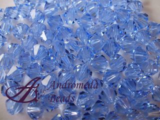 10 Cristalli Swarovski bicono 5328 4mm Light Sapphire