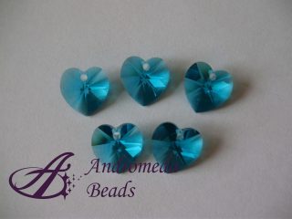 Cristallo Swarovski Cuore 6202 10mm colore Blue Zircon