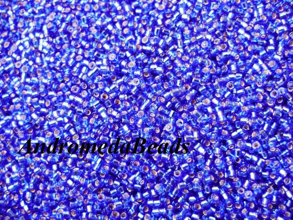 Miyuki Delica 11/0 colore 47 Silver Lined Sapphire 5g