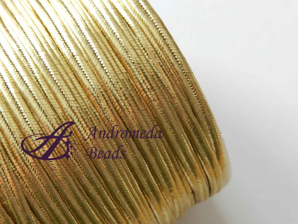 1 Metro Sfuso di Piattina Soutache 3mm colore Oro