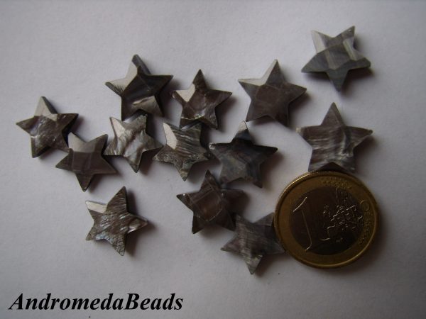 Stellina di Madreperla Sfaccettata Grigia 12x14mm