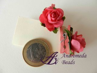 Rosellina in Carta con Molletta in Legno colore Rosa Shocking 1.7x2.5cm