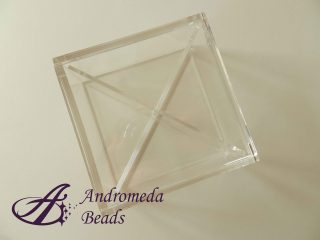 Scatola in Plexiglass con Divisorio 100x100x45mm