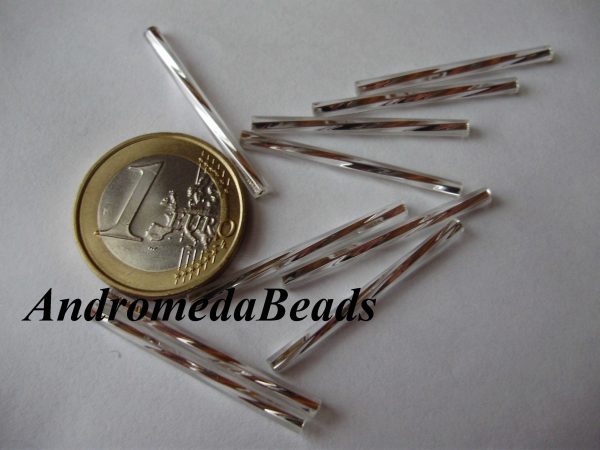 30 Perle Twisted Bugle 30mm Cristallo Anima Argento